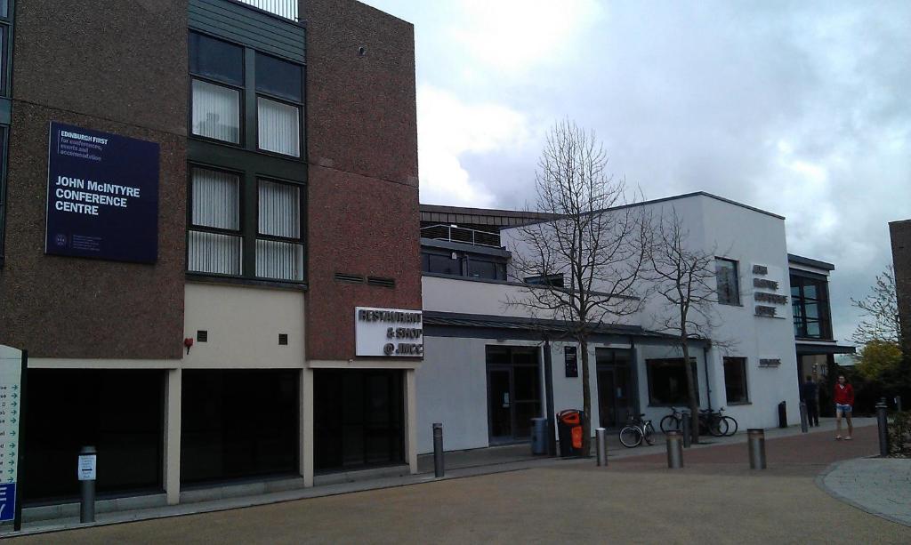 Mw Townhouse Hotell EDI Eksteriør bilde