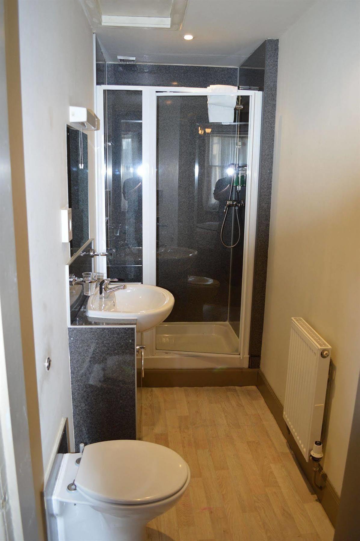 Mw Townhouse Hotell EDI Eksteriør bilde